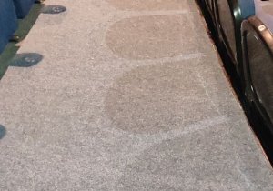 Укладка ковролина в кинотеатре